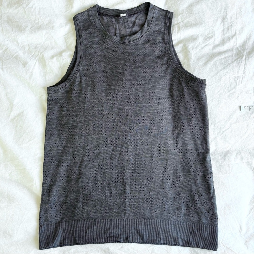 Lululemon textured running tank top
